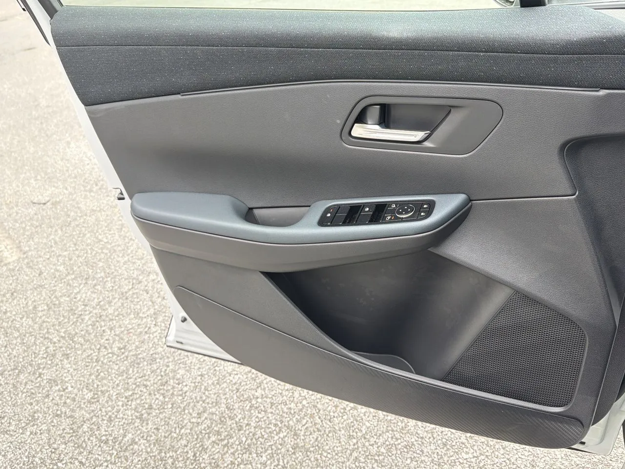 2026 Nissan LEAF S+ - Photo 16