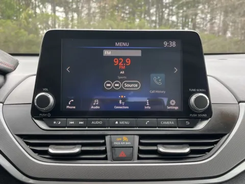 More photos of 2025 Nissan Altima 2.5 SR at Nissan South Morrow, GA