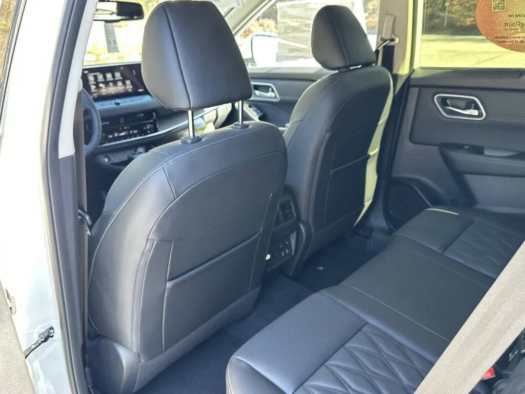 2026 Nissan Rogue Platinum - Photo 24