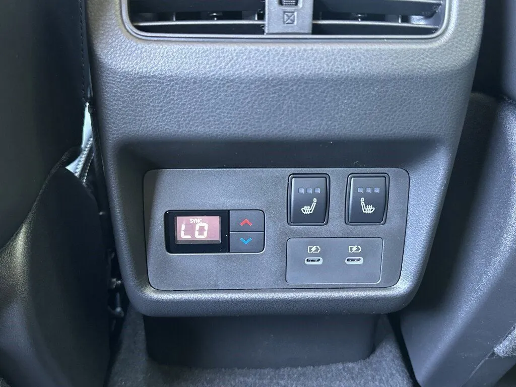 2026 Nissan Rogue Platinum - Photo 25