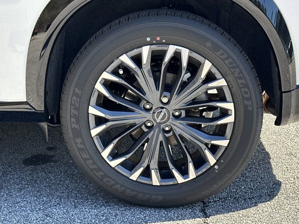 2026 Nissan Rogue Platinum - Photo 30