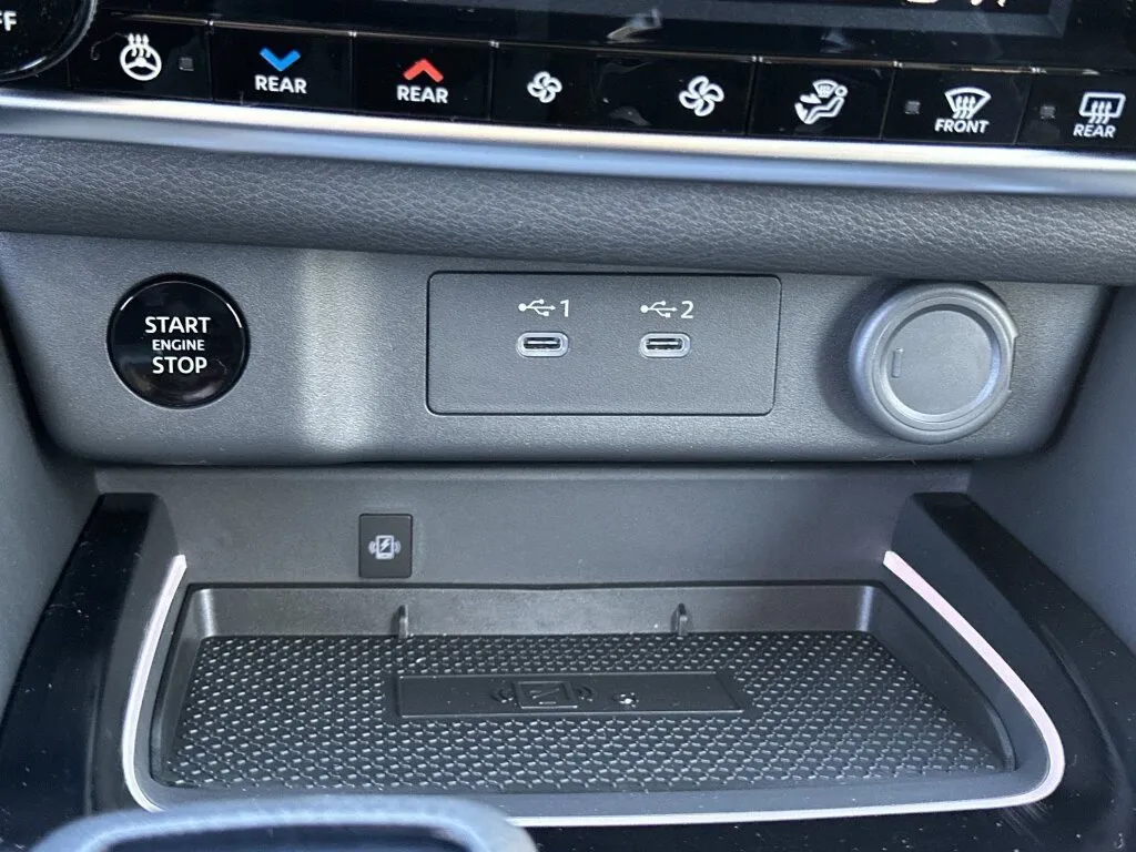 2026 Nissan Rogue Platinum - Photo 11