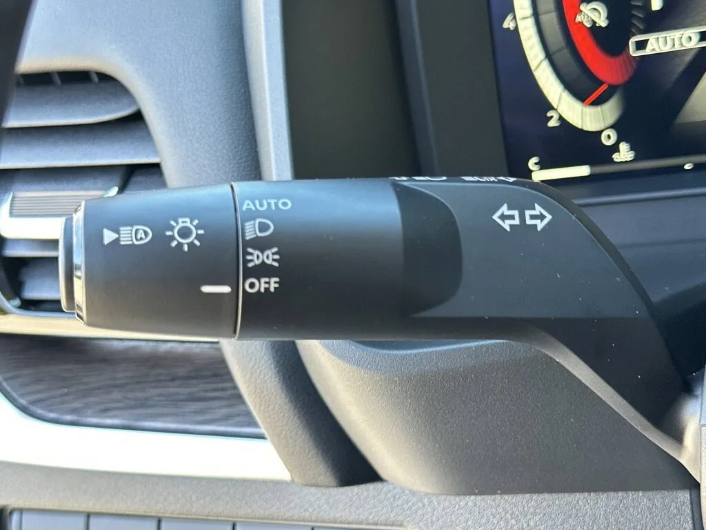 2026 Nissan Rogue Platinum - Photo 16
