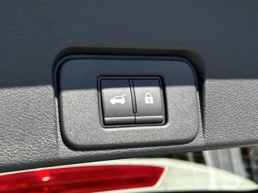 2026 Nissan Rogue Platinum - Photo 31