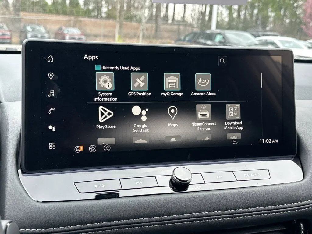 2026 Nissan Rogue Platinum - Photo 8
