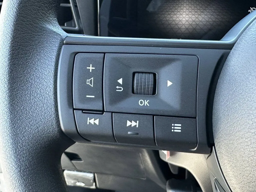 2026 Nissan KICKS SV - Photo 10