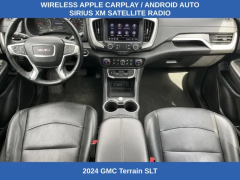 Photos of 2024 GMC Terrain SLT for sale in Morrow, GA at Nissan South Morrow