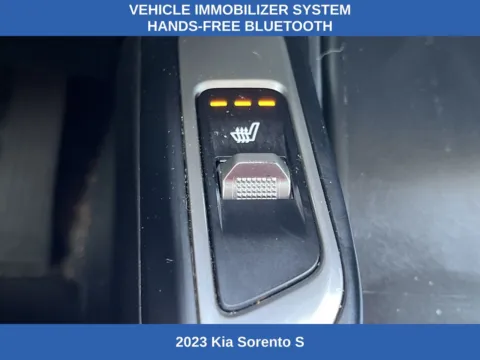 More photos of 2023 Kia Sorento S at Nissan South Morrow, GA