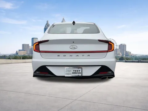 More photos of 2023 Hyundai Sonata SEL at Nissan South Morrow, GA