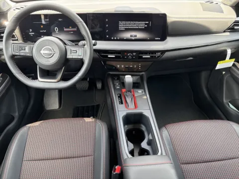 Photos of 2026 Nissan Kicks SR for sale in Morrow, GA at Nissan South Morrow