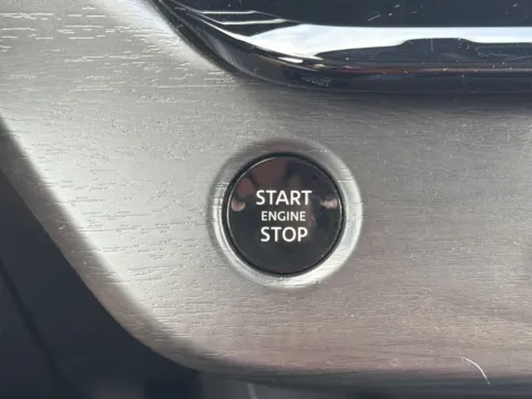 More photos of 2025 Nissan Murano SV at Nissan of South Morrow, GA