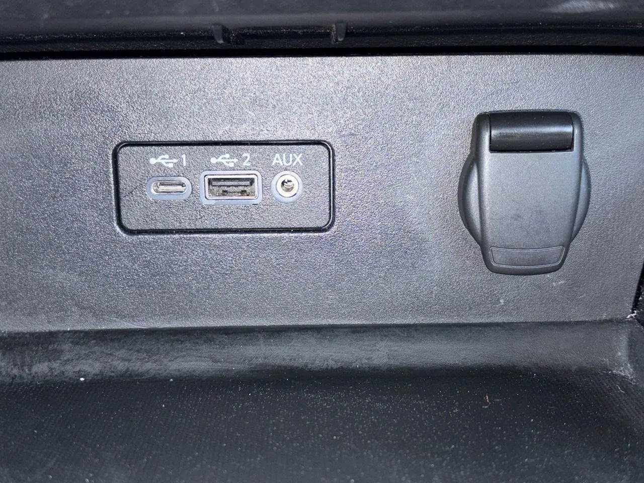 2024 Nissan Altima SV - Photo 17