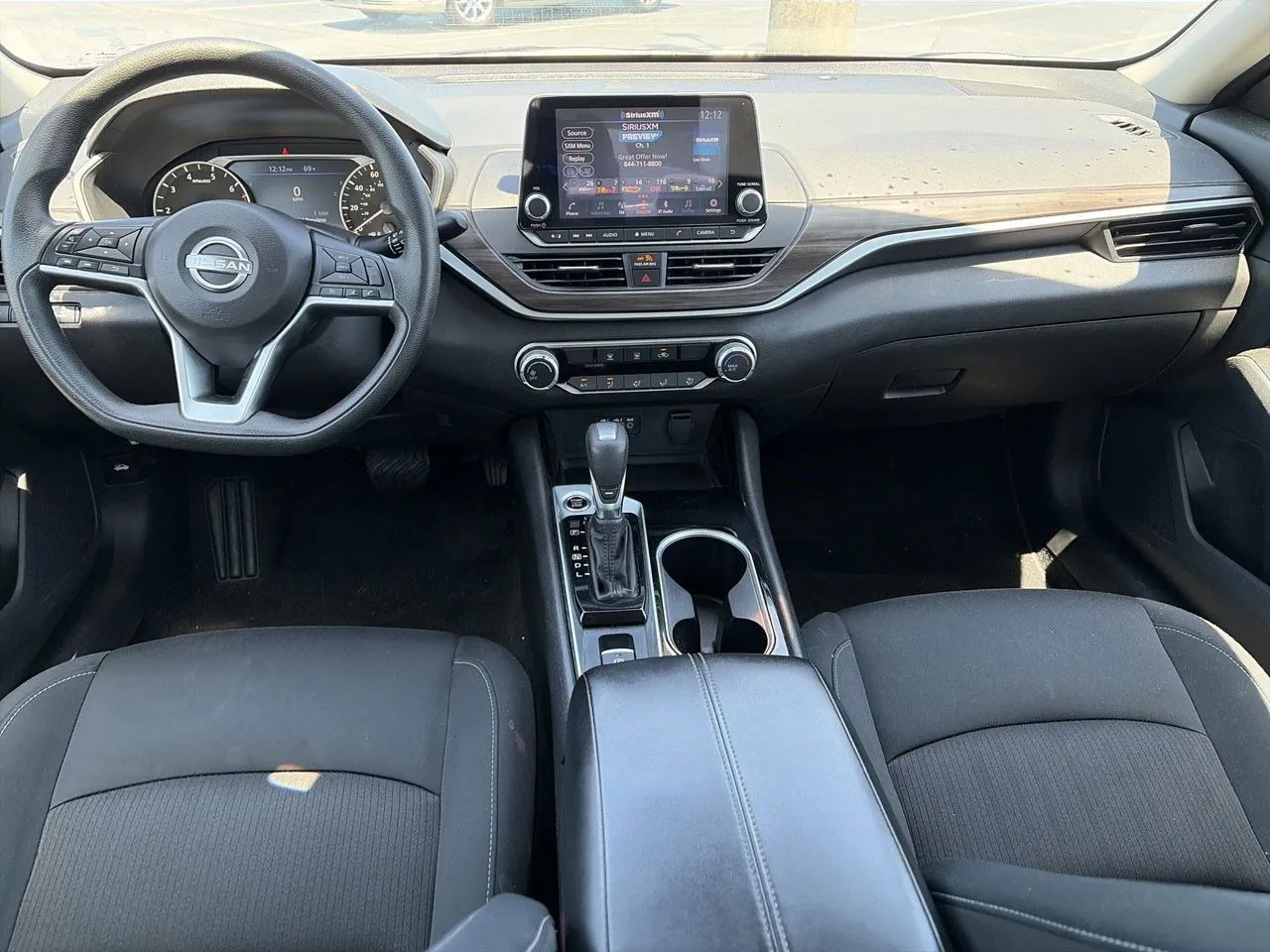 2024 Nissan Altima SV - Photo 13