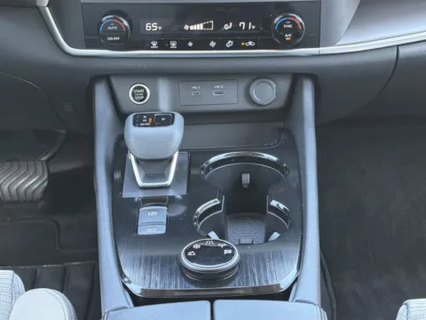 More photos of 2023 Nissan Rogue SV at Nissan of South Morrow, GA