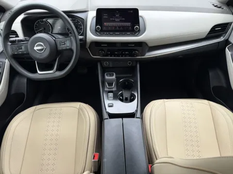 Photos of 2023 Nissan Rogue SV for sale in Morrow, GA at Nissan South Morrow