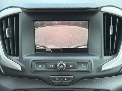 More photos of 2024 GMC Terrain SLE at Nissan South Morrow, GA