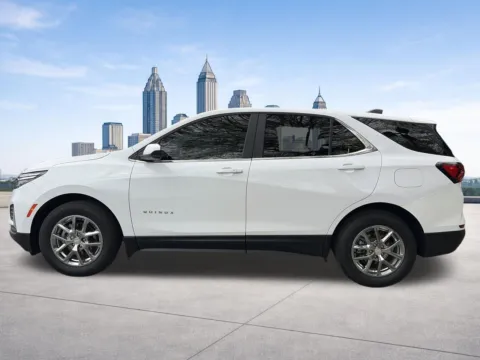 Photos of 2022 Chevrolet Equinox LT for sale in Morrow, GA at Nissan of South Morrow