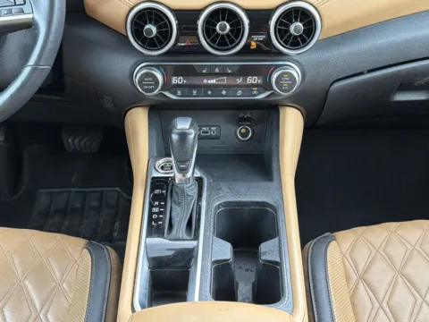More photos of 2023 Nissan Sentra SV at Nissan South Morrow, GA