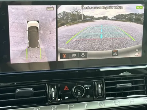 More photos of 2026 Nissan Pathfinder SL at Nissan South Morrow, GA