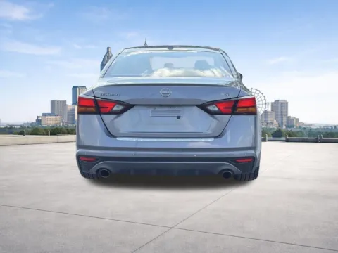 More photos of 2023 Nissan Altima 2.5 SL at Nissan South Morrow, GA