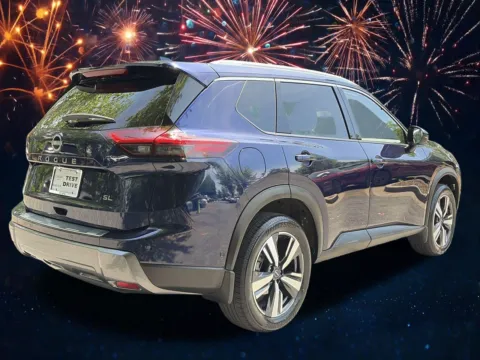 More photos of 2024 Nissan Rogue SL at Nissan South Morrow, GA