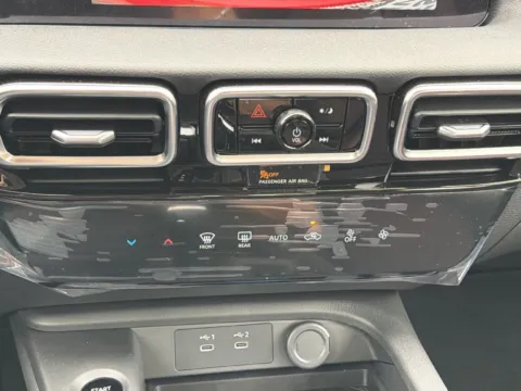More photos of 2027 Nissan Sentra SR at Nissan South Morrow, GA