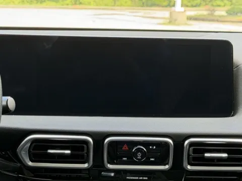 Photos of 2027 Nissan Sentra SV for sale in Morrow, GA at Nissan South Morrow