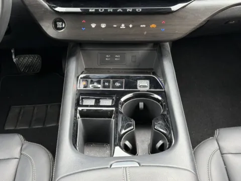 More photos of 2025 Nissan Murano SL at Nissan South Morrow, GA