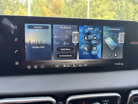 More photos of 2027 Nissan Sentra SR at Nissan South Morrow, GA