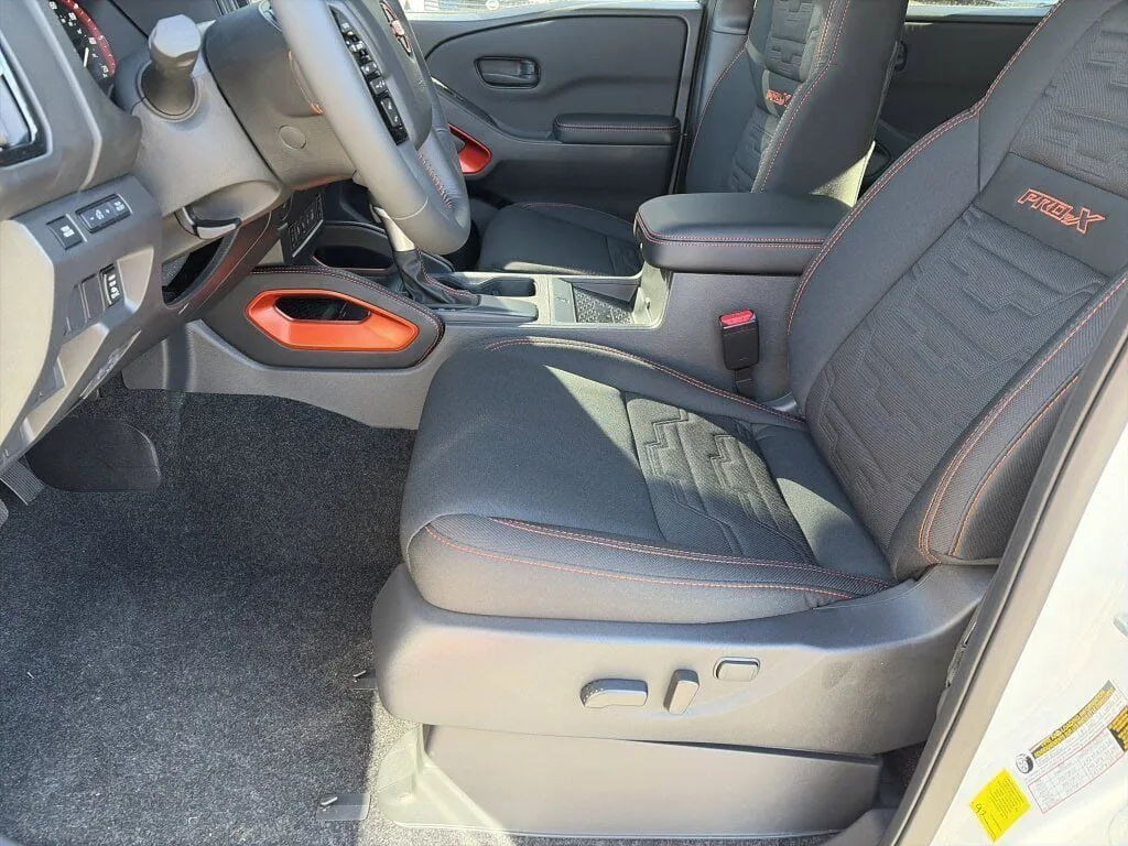 2026 Nissan Frontier PRO-X - Photo 26