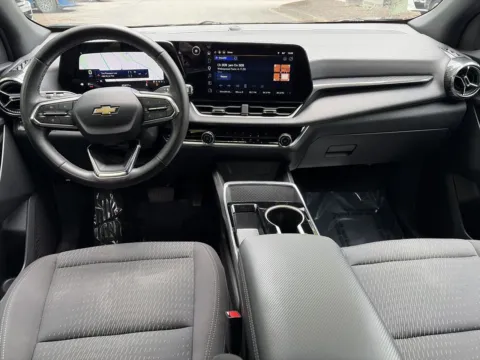 Photos of 2025 Chevrolet Equinox LT for sale in Morrow, GA at Nissan South Morrow