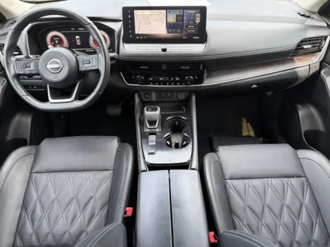 Photos of 2024 Nissan Rogue Platinum for sale in Morrow, GA at Nissan South Morrow