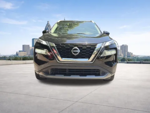 More photos of 2023 Nissan Rogue SL at Nissan South Morrow, GA