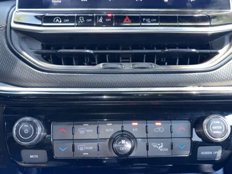 More photos of 2024 Jeep Compass Trailhawk at Nissan South Morrow, GA