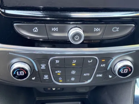 More photos of 2023 Chevrolet Traverse LT Leather at Nissan South Morrow, GA