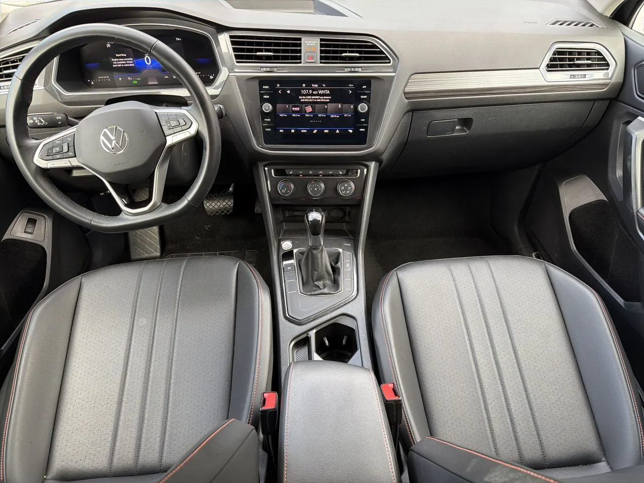 3VV3B7AX1RM204085