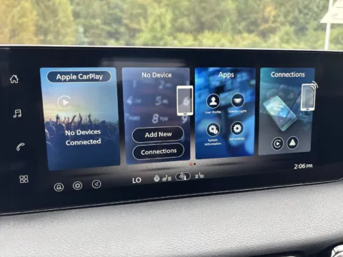More photos of 2027 Nissan Sentra SV at Nissan South Morrow, GA