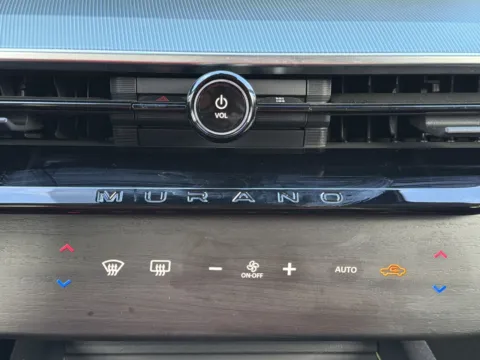 More photos of 2025 Nissan Murano SL at Nissan South Morrow, GA
