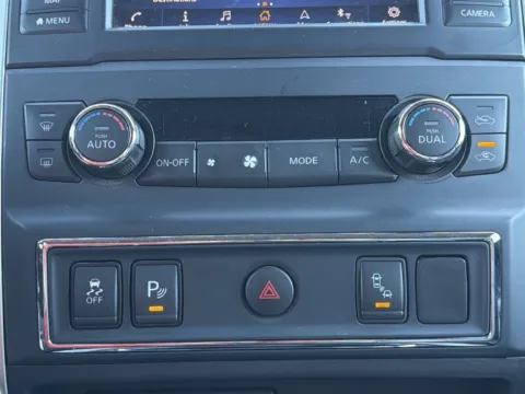More photos of 2019 Nissan Titan XD SL at Nissan South Morrow, GA