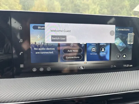 More photos of 2026 Nissan Kicks SR at Nissan South Morrow, GA