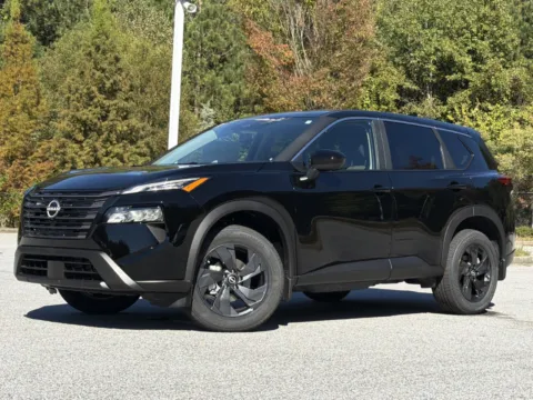 Photos of 2027 Nissan Rogue SV for sale in Morrow, GA at Nissan South Morrow