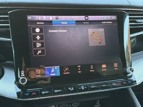 More photos of 2022 Jeep Grand Wagoneer Series I at Nissan South Morrow, GA