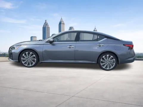 Photos of 2023 Nissan Altima 2.5 SL for sale in Lithia Springs, GA at Nissan of Lithia Springs
