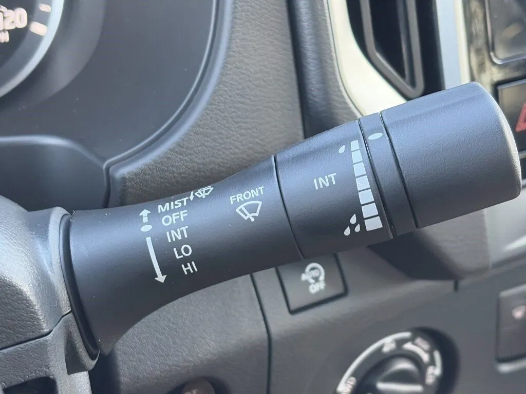 2026 Nissan Frontier SV - Photo 17
