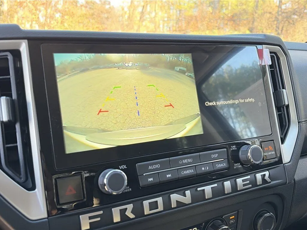 2026 Nissan Frontier SV - Photo 11