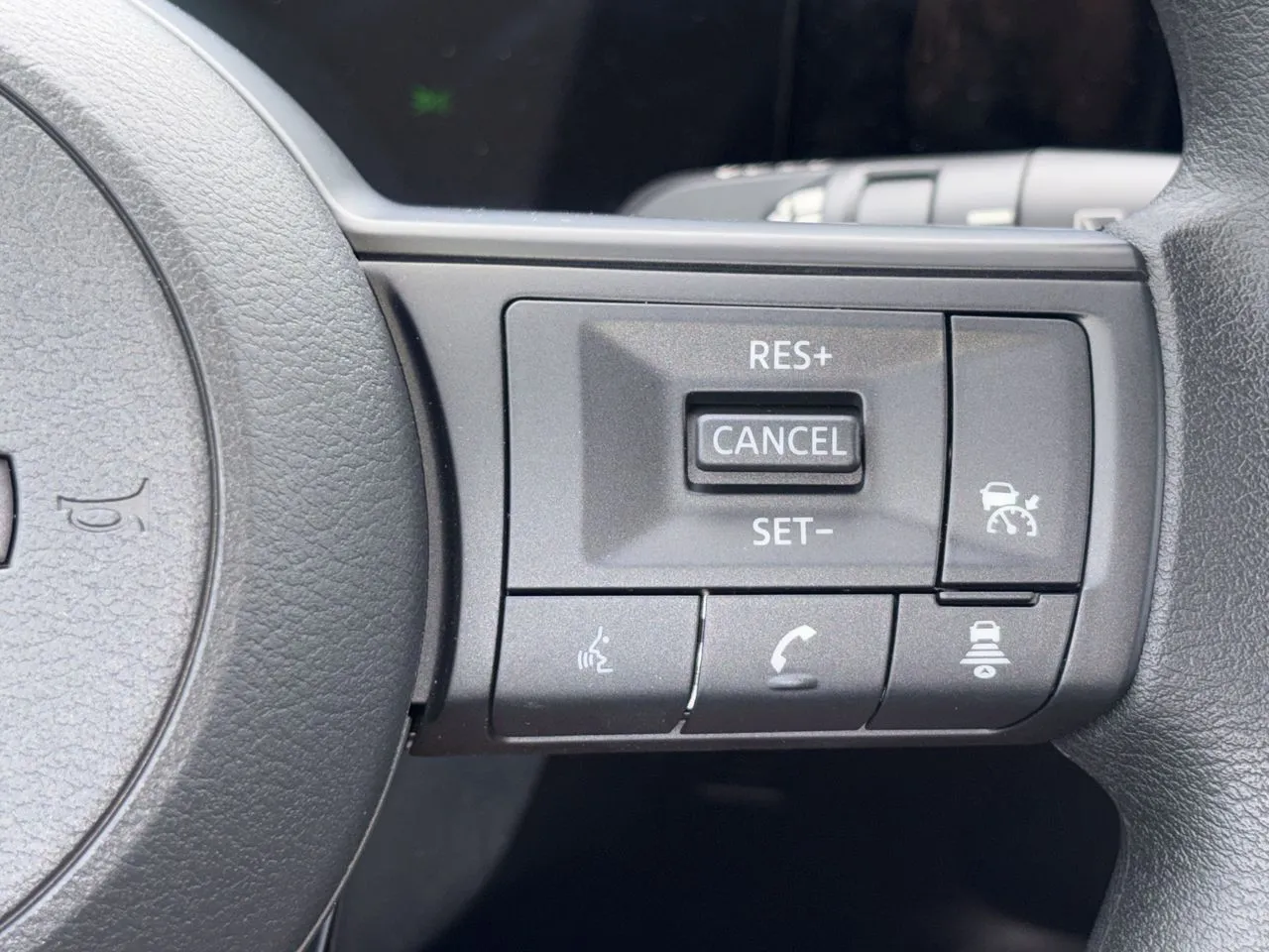2026 Nissan KICKS S - Photo 12