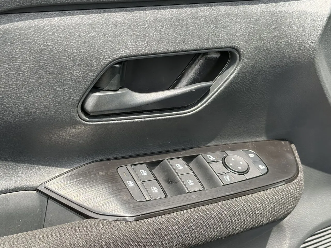 2026 Nissan KICKS S - Photo 15