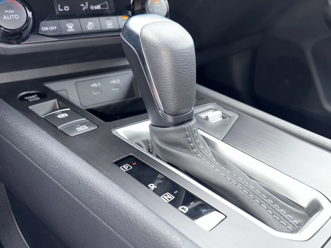 2026 Nissan KICKS SV - Photo 8