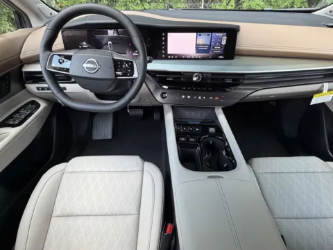 Photos of 2026 Nissan Murano Platinum for sale in Lithia Springs, GA at Nissan of Lithia Springs