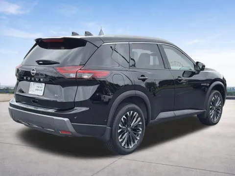 More photos of 2025 Nissan Rogue SL at Nissan of Lithia Springs, GA